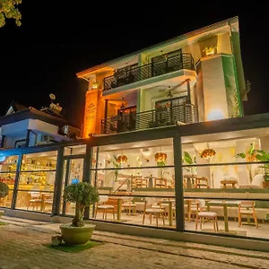 Jasmine , Marmaris Türkiye